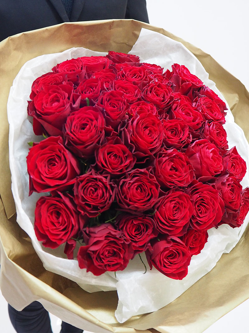 プロポーズに薔薇の花束を 50本 浜松の花屋 通販 ブーケナチュール